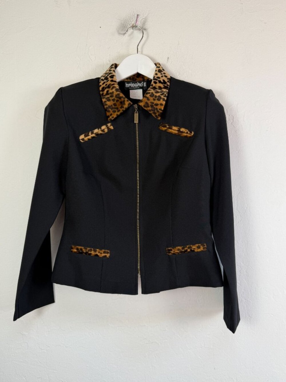 Brioche II Black Zip Front Jacket Faux Fur Leopard Cheetah Collar Trim Blazer 10